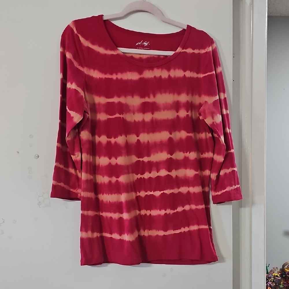 Lord & Taylor Red and Tan Long Sleeve Tie-Dye Top